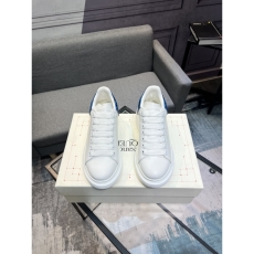 Alexander Mcqueen Casual Shoes